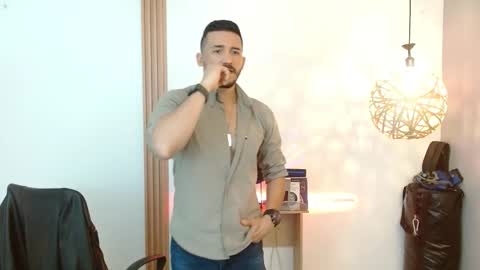   REIKO  online show from November 25, 3:58 pm