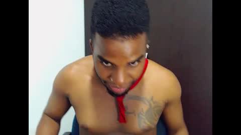 Snapshot of rene_hotman chatting on October 20, 11:08 pm Rene online show from October 20, 11:08 pm