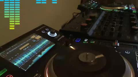 GearPorn online show from November 24, 9:27 pm