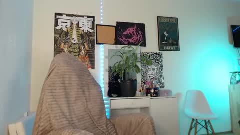 Eugene online show from November 24, 9:05 pm