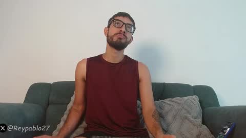 REY PABLO Independent online show from April 6, 7:36 pm