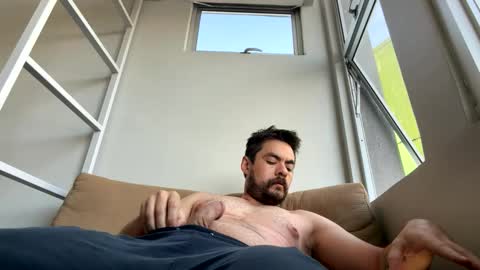 rgneo online show from December 21, 10:29 pm