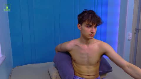 Richard online show from December 15, 3:42 pm