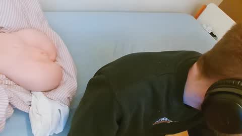 Snapshot of richarddavidson94 chatting on February 26, 10:37 am richarddavidson94 online show from February 26, 10:37 am