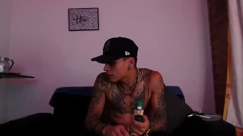 Snapshot of rickgraim chatting on October 11, 2:04 am rickgraim online show from October 11, 2:04 am