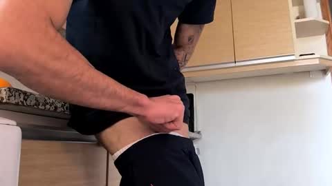 riia362963 online show from December 2, 9:34 am