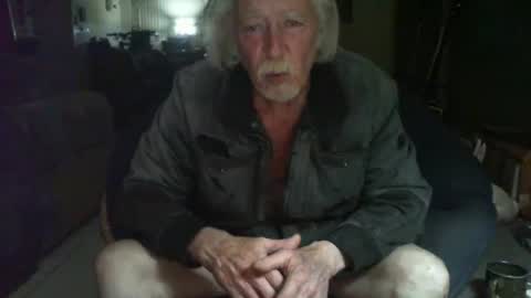 riveratggg online show from November 23, 8:42 pm