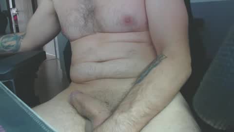 Snapshot of rmoreira01 chatting on December 27, 5:05 pm rmoreira01 online show from December 27, 5:05 pm