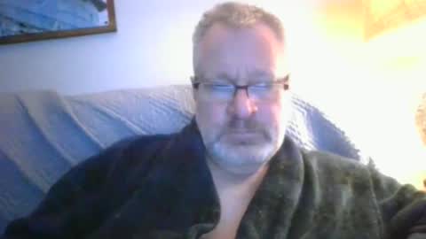 rob872217 online show from December 20, 10:05 am