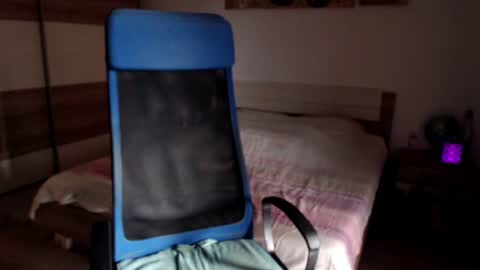 robbyshawz online show from July 27, 6:09 am