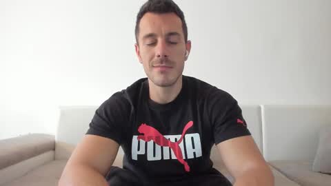 roberto4ever online show from February 11, 12:48 pm