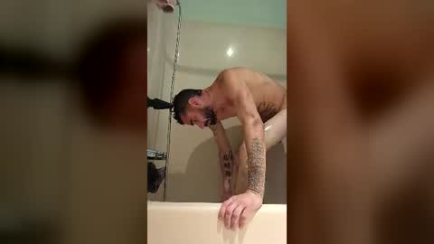 robnster99 online show from June 12, 8:39 pm