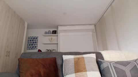 roby_millerr online show from February 24, 6:19 pm