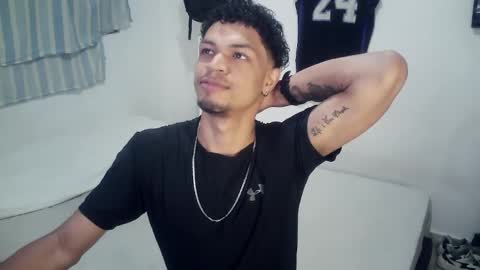 Snapshot of rocco99xx chatting on October 20, 12:31 pm Rocco online show from October 20, 12:31 pm