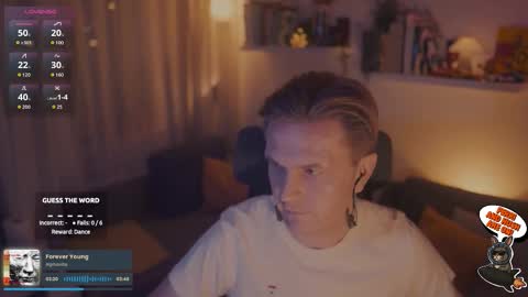 Rocket Bunny online show from December 4, 9:22 pm