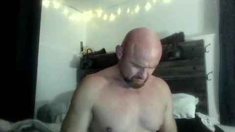 rockharder000 online show from December 14, 9:51 am