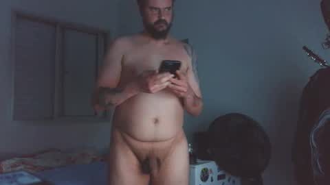 rodrodd16786 online show from October 31, 2:02 am