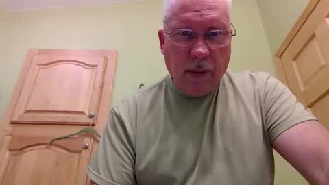 rodstud641 online show from January 8, 12:38 am