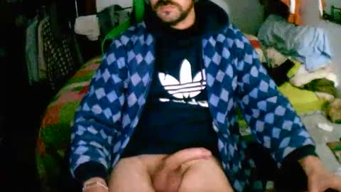 Snapshot of roketero93 chatting on January 20, 6:32 pm roktero 90 online show from January 20, 6:32 pm