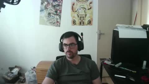 romainb72 online show from April 21, 12:00 pm