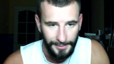 Max online show from September 22, 7:57 pm