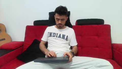romeo_sexxx_ online show from December 17, 2:23 am