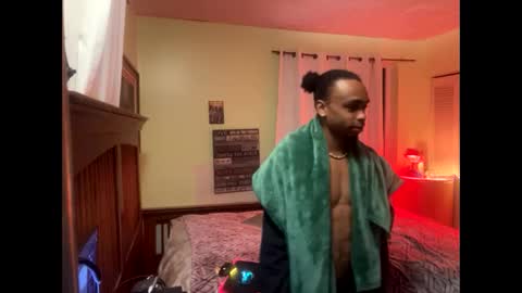 Snapshot of romeotyn chatting on February 22, 4:51 am romeotyn online show from February 22, 4:51 am