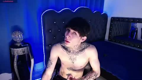 ronal_skinny online show from July 18, 8:14 pm