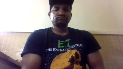 Roshun Haynes online show from May 10, 7:31 am