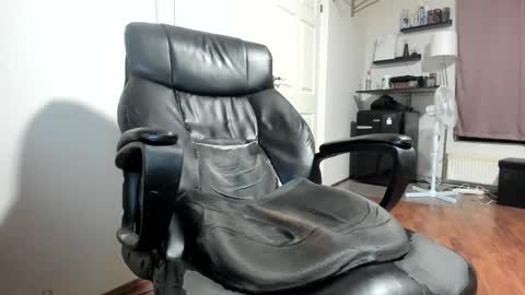 Rostungur online show from December 4, 8:29 pm