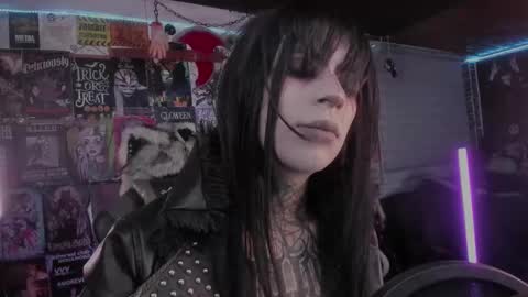 rot online show from March 24, 11:52 pm