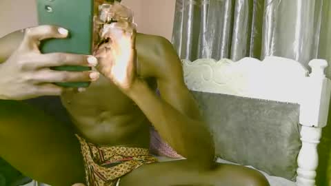 royalty254 online show from March 11, 7:43 pm