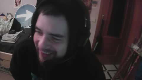 royer04 online show from December 22, 3:36 am