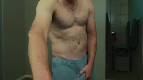 rshaw2891 online show from April 17, 3:26 pm