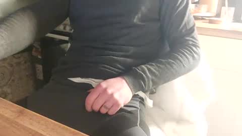 Snapshot of ruan8080 chatting on January 12, 4:52 am petit cochon online show from January 12, 4:52 am
