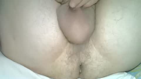 rudisuzzy 1 online show from May 22, 10:37 pm