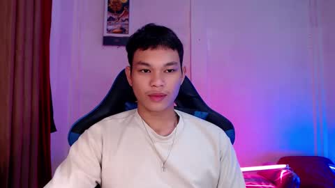 russ_skyxx online show from January 28, 12:11 pm