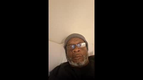 russelldrhyne online show from May 25, 10:21 am