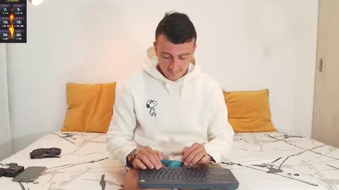 Sr Coast online show from November 24, 4:19 pm