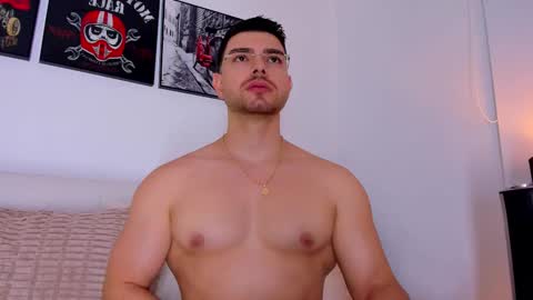 Ryan  online show from December 2, 4:15 am