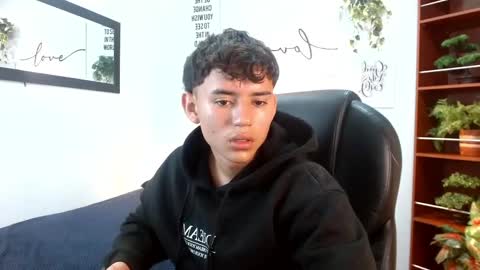 RYAN online show from June 3, 2:44 pm
