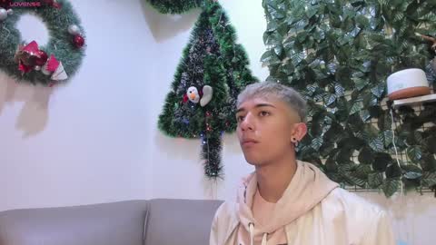 Ryan online show from December 7, 6:59 pm