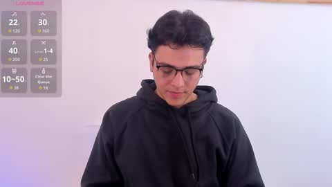 Ryan  online show from November 26, 6:33 pm