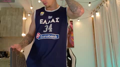 Ryan Blue ig ryannblue online show from November 6, 1:19 am