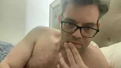 Snapshot of ryanontour chatting on February 19, 7:06 am Ryan in NYC online show from February 19, 7:06 am