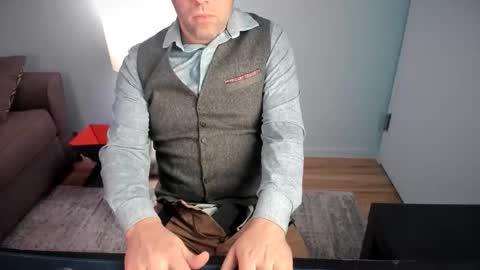 Ryan in NYC online show from February 3, 2:55 pm