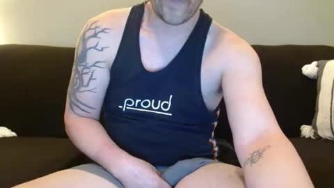 Snapshot of rylancolt chatting on October 26, 11:18 pm Rylan Colte online show from October 26, 11:18 pm