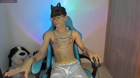 RYO BLEU online show from December 14, 3:02 am