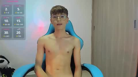 RYO BLEU online show from February 3, 6:40 am