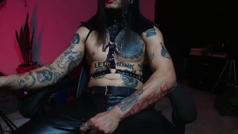 leopmonk help me reach 100 thumbs up online show from May 24, 2:17 am